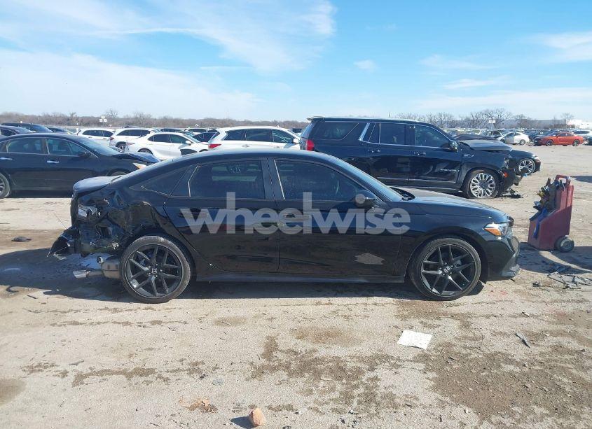 Photo 13 of 2024 Honda Civic SPORT (VIN 2HGFE2F56RH576017)