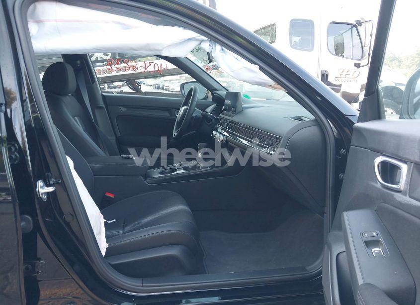 Photo 5 of 2025 Honda Civic SPORT (VIN 2HGFE2F56SH509584)