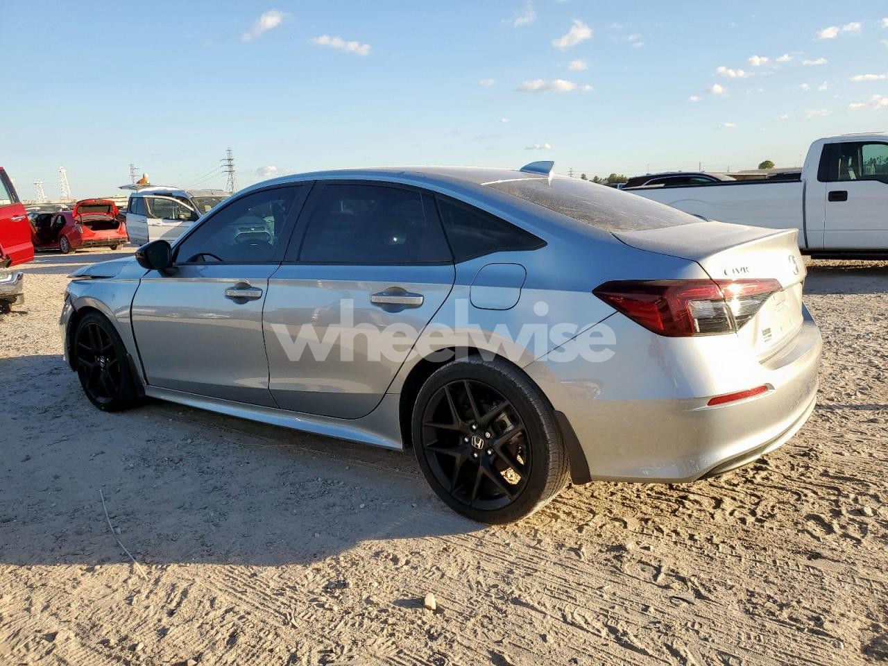 Photo 2 of 2025 HONDA CIVIC SPORT (VIN 2HGFE2F56SH539782)