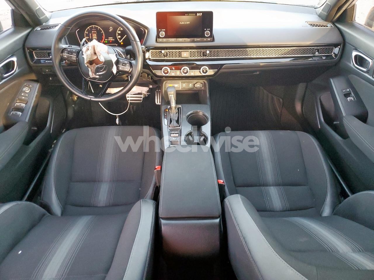 Photo 8 of 2025 HONDA CIVIC SPORT (VIN 2HGFE2F56SH539782)