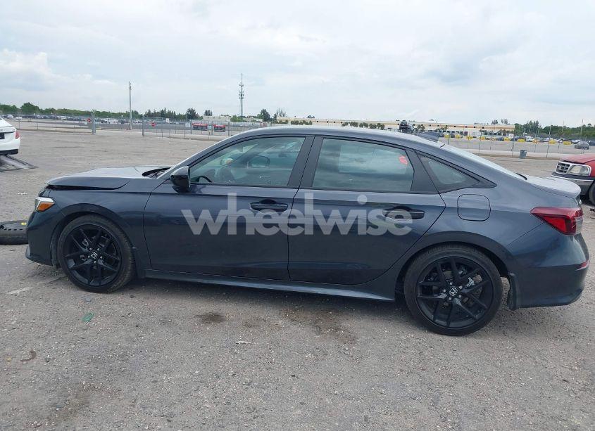 Photo 14 of 2025 Honda Civic SPORT (VIN 2HGFE2F56SH546313)