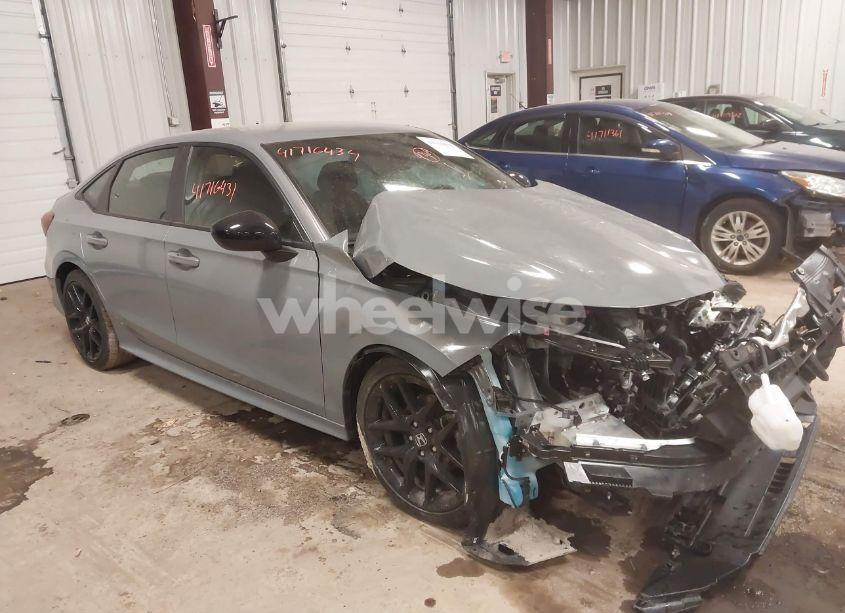 2025 Honda Civic SPORT (VIN 2HGFE2F56SH546456) main photo