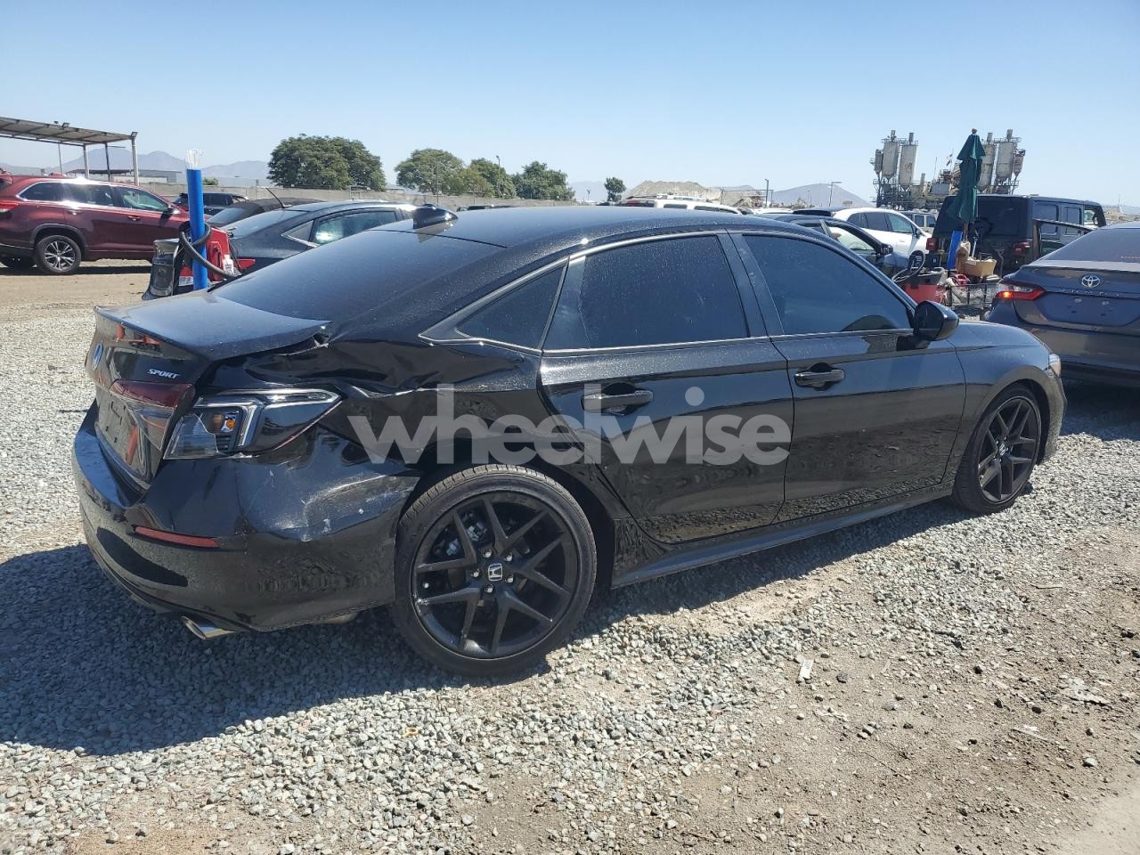 Photo 3 of 2025 HONDA CIVIC SPORT (VIN 2HGFE2F56SH586472)