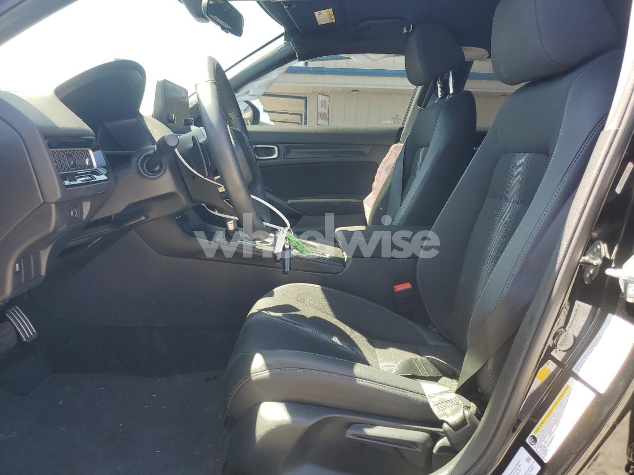 Photo 7 of 2025 HONDA CIVIC SPORT (VIN 2HGFE2F56SH586472)