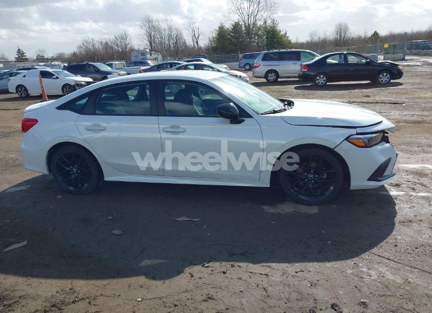 Photo 13 of 2022 Honda Civic SPORT (VIN 2HGFE2F57NH547586)