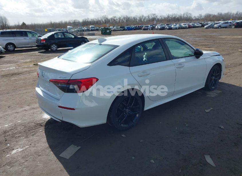 Photo 4 of 2022 Honda Civic SPORT (VIN 2HGFE2F57NH547586)