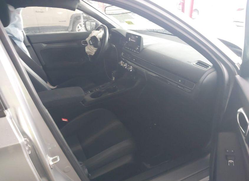 Photo 5 of 2022 Honda Civic SPORT (VIN 2HGFE2F57NH555820)