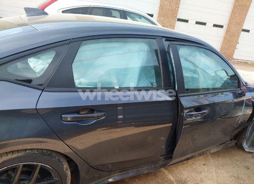 Photo 13 of 2022 Honda Civic SPORT (VIN 2HGFE2F57NH574061)