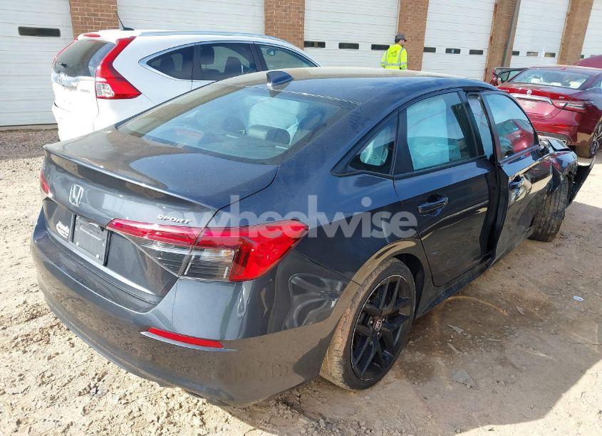 Photo 4 of 2022 Honda Civic SPORT (VIN 2HGFE2F57NH574061)