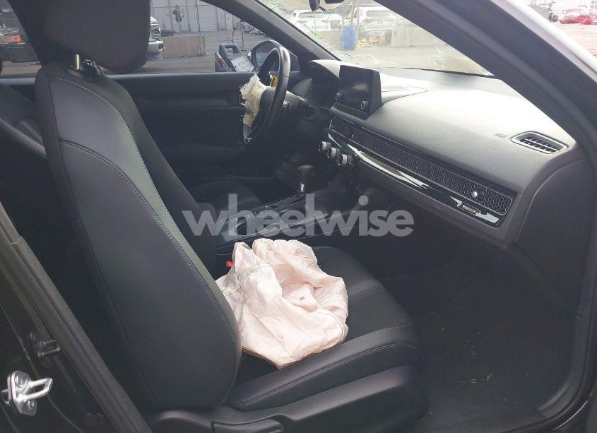 Photo 5 of 2022 Honda Civic SPORT (VIN 2HGFE2F57NH581611)