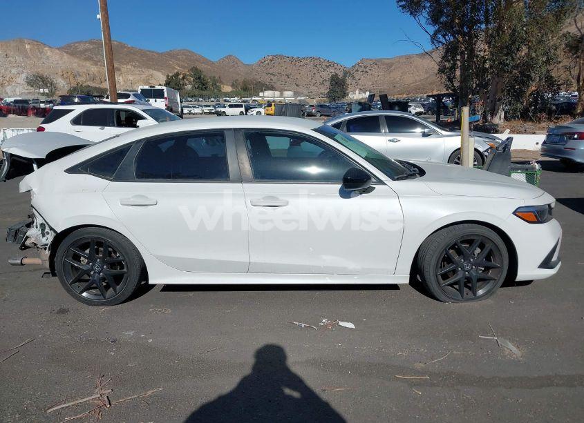 Photo 13 of 2022 Honda Civic SPORT (VIN 2HGFE2F57NH585819)