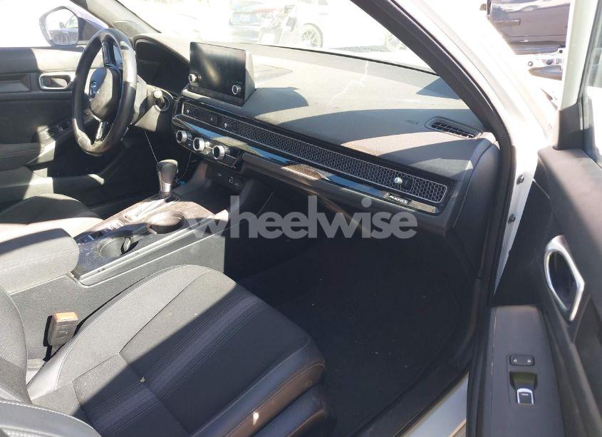 Photo 5 of 2022 Honda Civic SPORT (VIN 2HGFE2F57NH585819)