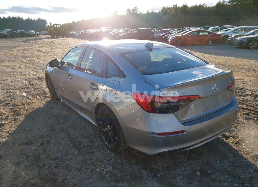 Photo 3 of 2022 Honda Civic SPORT (VIN 2HGFE2F57NH594617)
