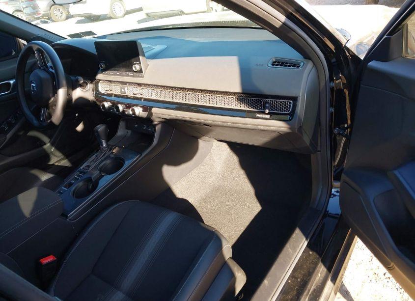 Photo 5 of 2023 Honda Civic SPORT (VIN 2HGFE2F57PH570885)