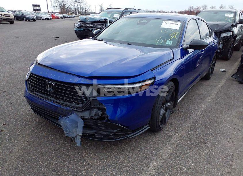 Photo 2 of 2024 Honda Civic SPORT (VIN 2HGFE2F57RH506879)