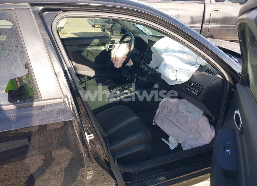 Photo 5 of 2024 Honda Civic SPORT (VIN 2HGFE2F57RH510009)