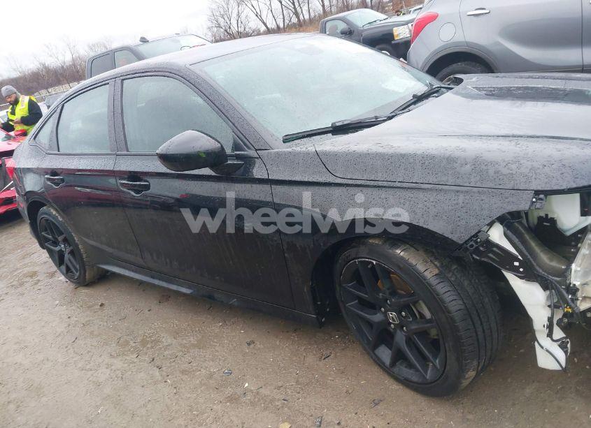 Photo 14 of 2024 Honda Civic SPORT (VIN 2HGFE2F57RH529188)