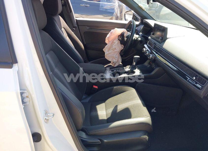 Photo 5 of 2024 Honda Civic SPORT (VIN 2HGFE2F57RH532687)