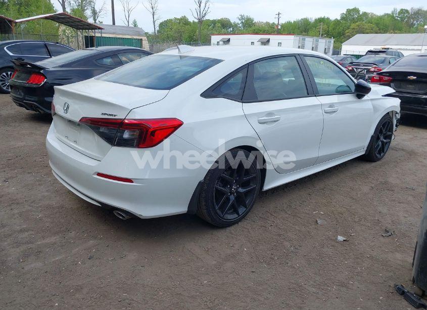 Photo 4 of 2024 Honda Civic SPORT (VIN 2HGFE2F57RH535640)