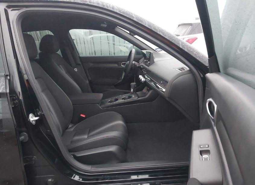 Photo 5 of 2024 Honda Civic SPORT (VIN 2HGFE2F57RH589455)