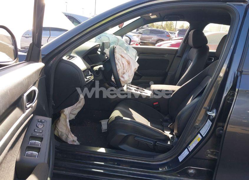 Photo 5 of 2025 Honda Civic SPORT (VIN 2HGFE2F57SH501977)