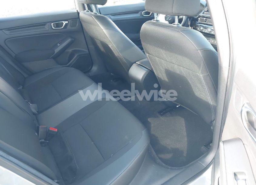 Photo 8 of 2025 Honda Civic SPORT (VIN 2HGFE2F57SH519010)