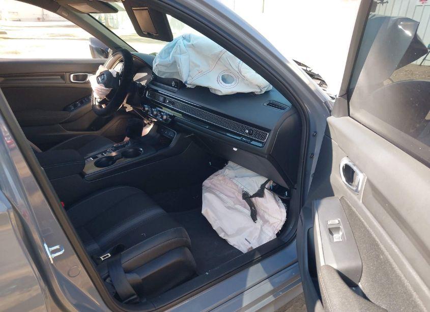 Photo 5 of 2025 Honda Civic SPORT (VIN 2HGFE2F57SH519105)