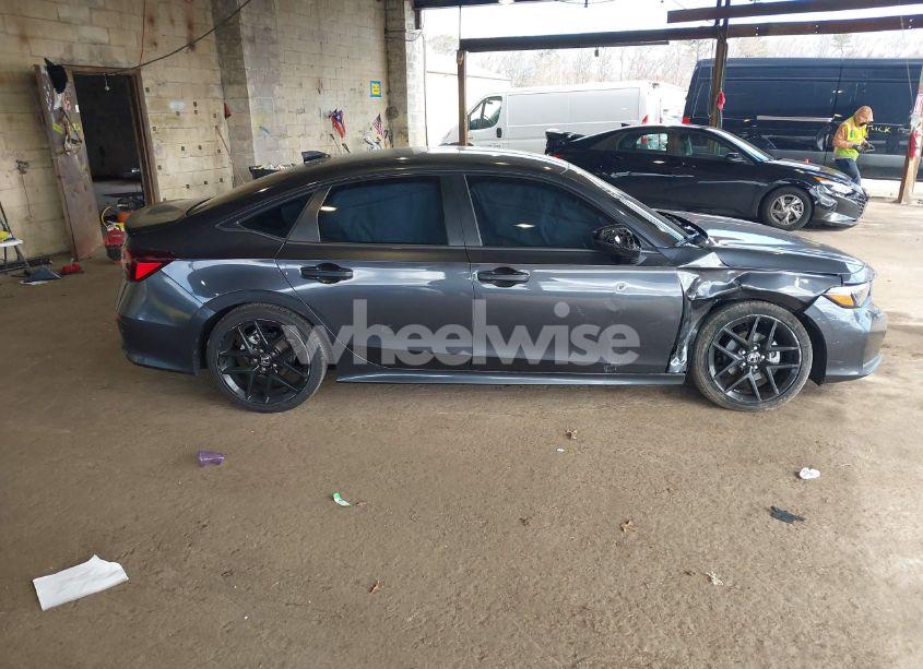 Photo 13 of 2025 Honda Civic SPORT (VIN 2HGFE2F57SH524448)