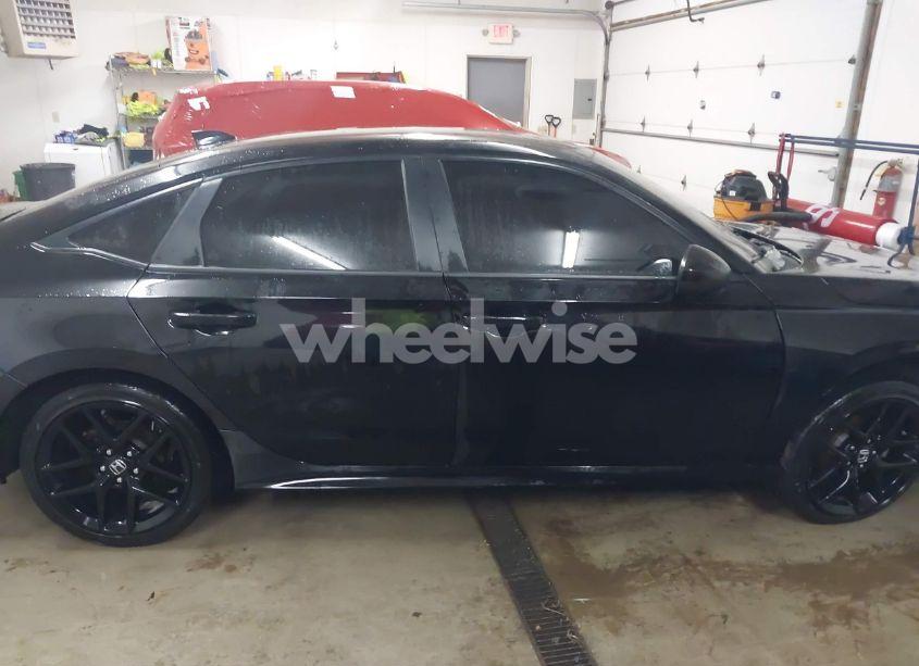 Photo 13 of 2024 Honda Civic SPORT (VIN 2HGFE2F58RH510083)