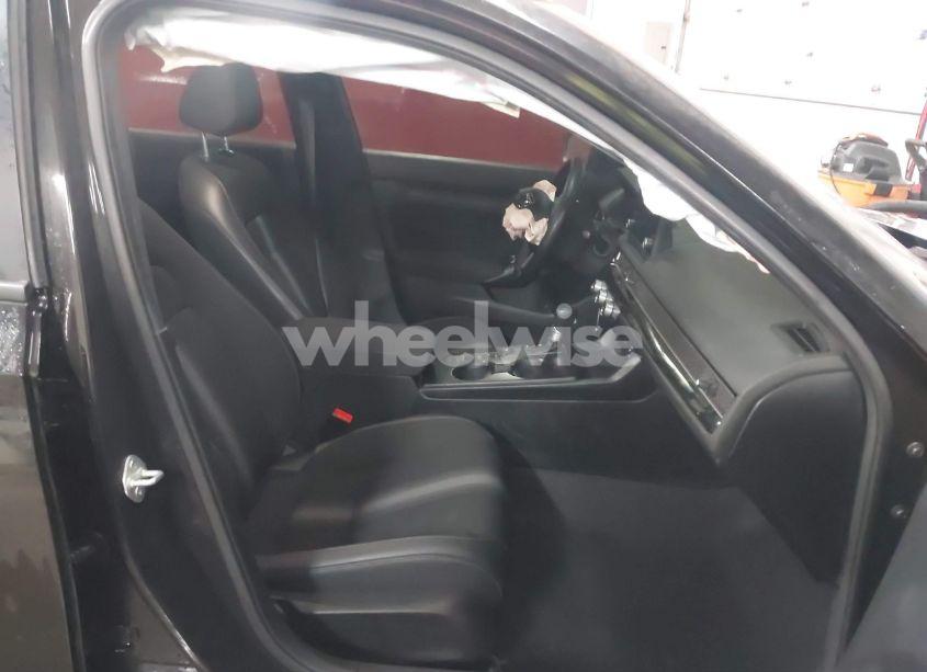 Photo 5 of 2024 Honda Civic SPORT (VIN 2HGFE2F58RH510083)