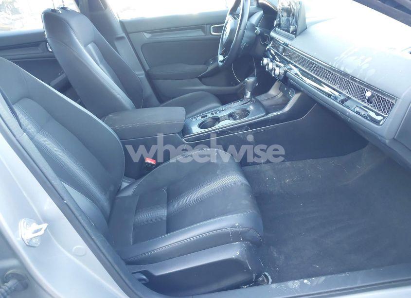Photo 5 of 2024 Honda Civic SPORT (VIN 2HGFE2F58RH512559)