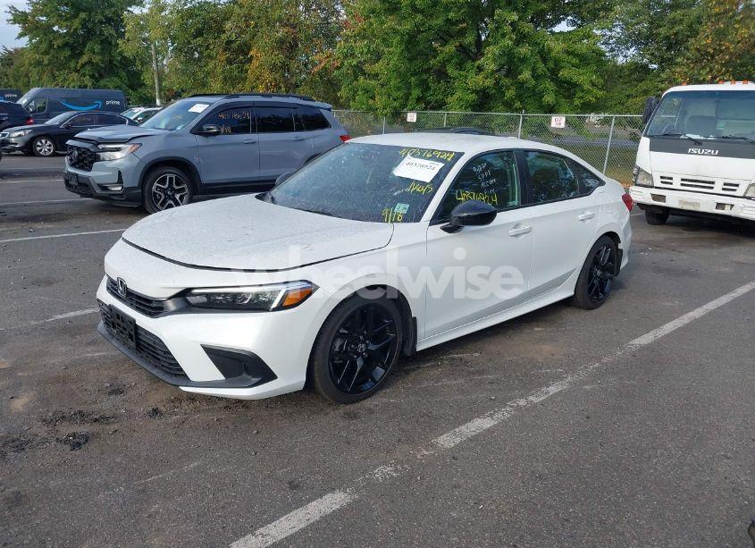 Photo 2 of 2024 Honda Civic SPORT (VIN 2HGFE2F58RH530544)