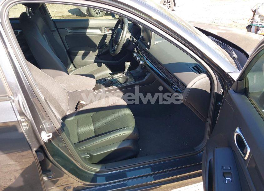 Photo 5 of 2024 Honda Civic SPORT (VIN 2HGFE2F58RH556366)