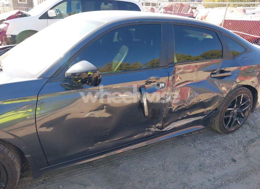 Photo 6 of 2024 Honda Civic SPORT (VIN 2HGFE2F58RH556366)