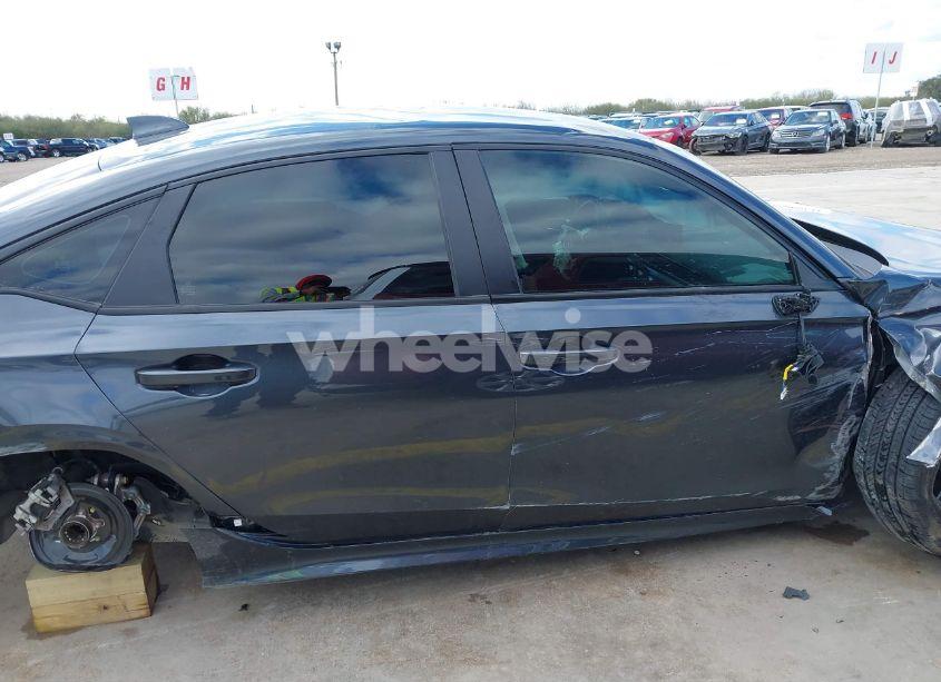 Photo 13 of 2024 Honda Civic SPORT (VIN 2HGFE2F58RH586175)