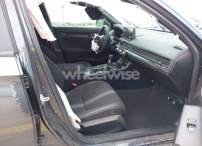 Photo 5 of 2024 Honda Civic SPORT (VIN 2HGFE2F58RH586175)