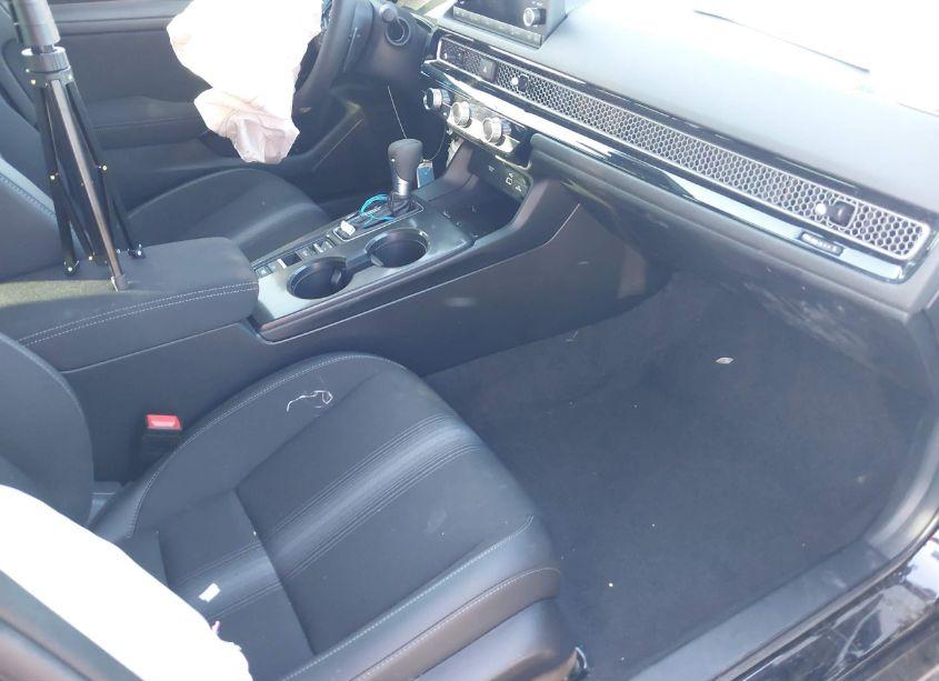 Photo 5 of 2024 Honda Civic SPORT (VIN 2HGFE2F58RH596575)