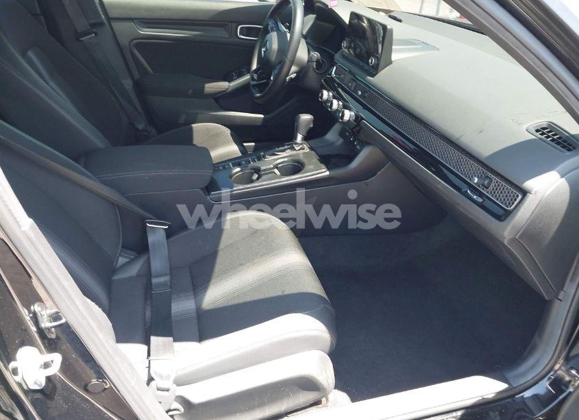 Photo 5 of 2025 Honda Civic SPORT (VIN 2HGFE2F58SH500515)