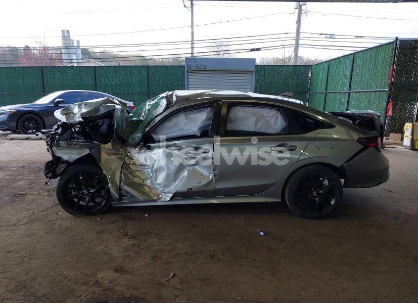 Photo 13 of 2025 Honda Civic SPORT (VIN 2HGFE2F58SH541405)