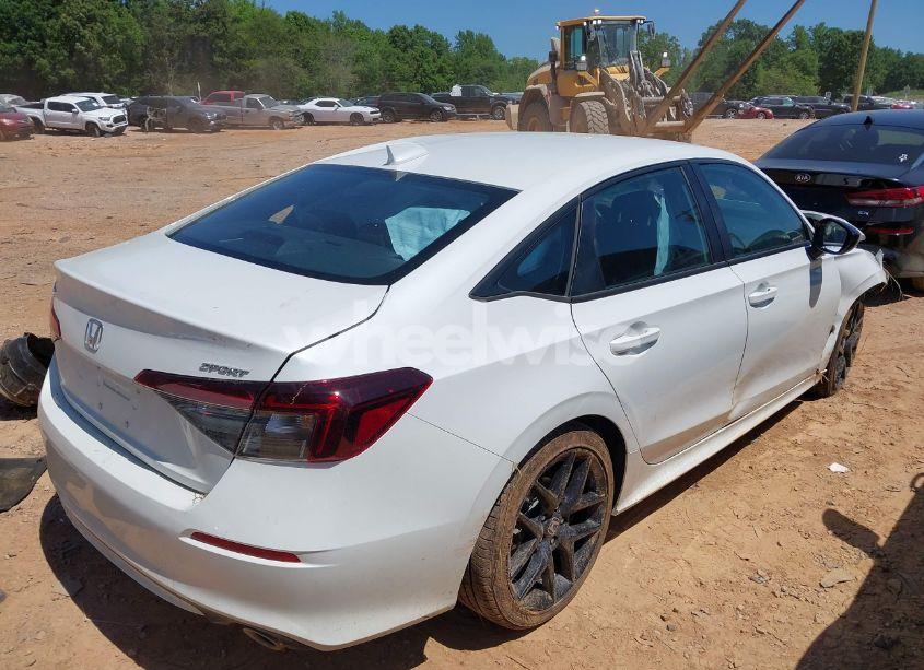 Photo 4 of 2025 Honda Civic SPORT (VIN 2HGFE2F58SH551271)