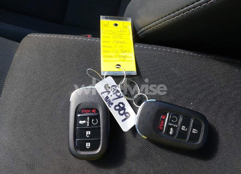 Photo 11 of 2025 Honda Civic SPORT (VIN 2HGFE2F58SH556809)