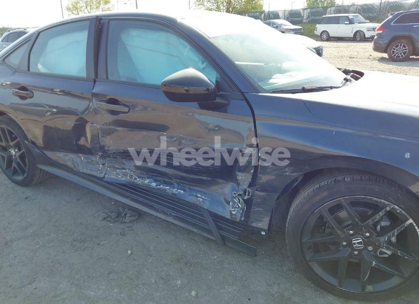 Photo 6 of 2025 Honda Civic SPORT (VIN 2HGFE2F58SH572993)