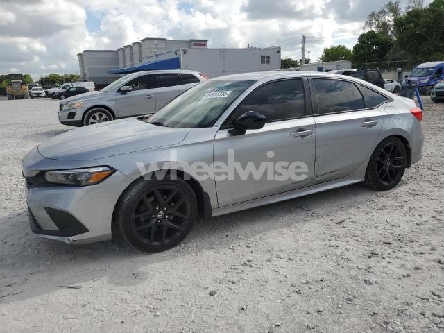 Photo 2 of 2022 HONDA CIVIC SPORT (VIN 2HGFE2F59NH600837)