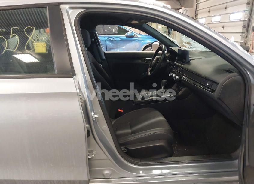 Photo 5 of 2024 Honda Civic SPORT (VIN 2HGFE2F59RH520699)