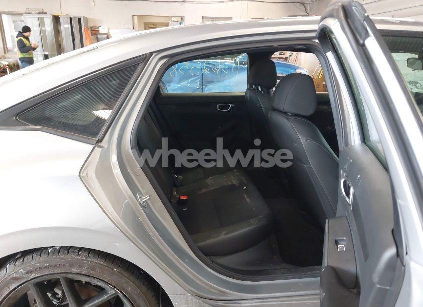 Photo 8 of 2024 Honda Civic SPORT (VIN 2HGFE2F59RH520699)