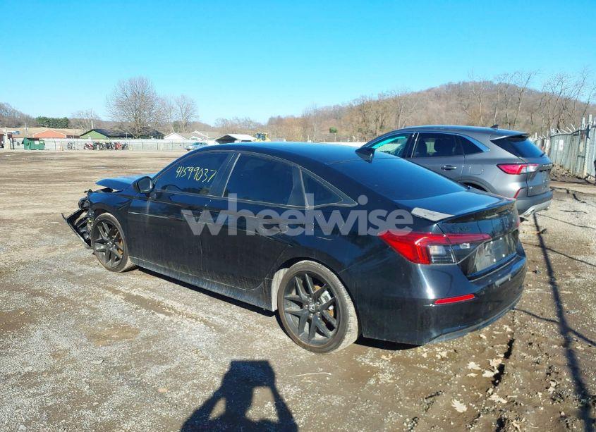 Photo 3 of 2024 Honda Civic SPORT (VIN 2HGFE2F59RH558773)