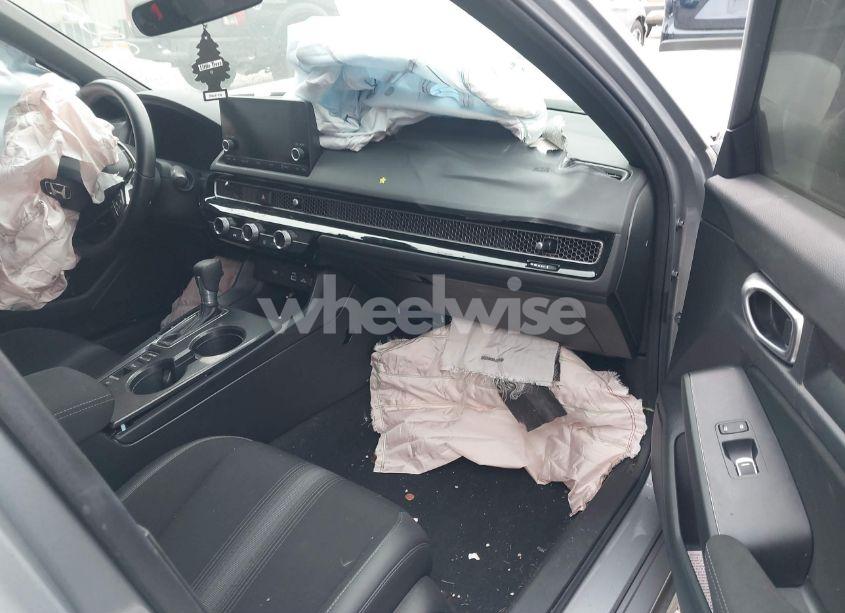 Photo 5 of 2024 Honda Civic SPORT (VIN 2HGFE2F59RH562967)