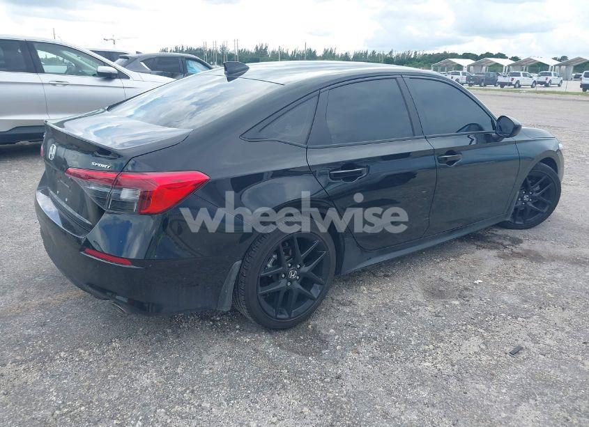 Photo 4 of 2024 Honda Civic SPORT (VIN 2HGFE2F59RH571636)