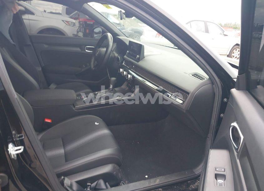 Photo 5 of 2024 Honda Civic SPORT (VIN 2HGFE2F59RH571636)