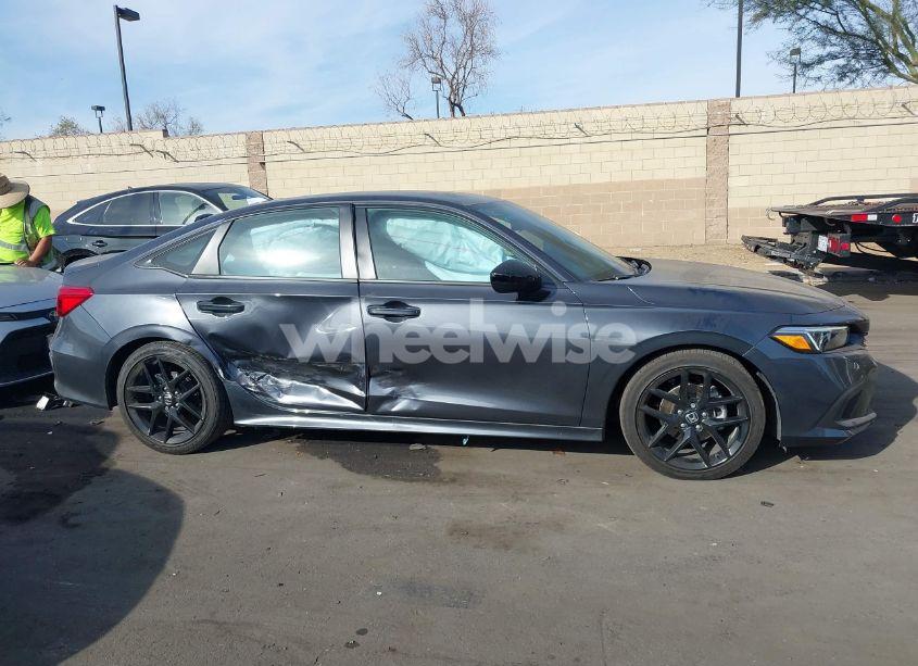 Photo 13 of 2024 Honda Civic SPORT (VIN 2HGFE2F59RH582829)